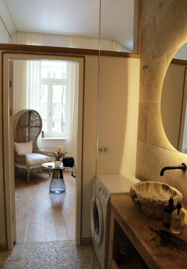 Boutique Elizabeth Apartment Riga Esterno foto